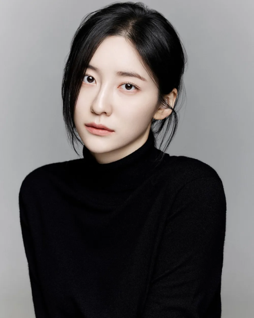 박지현 사주
